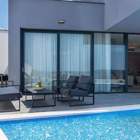 2 Bedroom Stunning In Hébergement de vacances