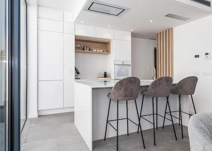 2 Bedroom Stunning In