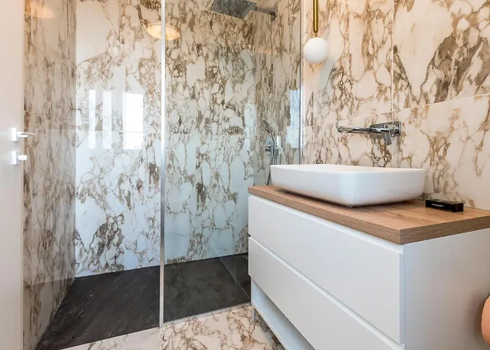 2 Bedroom Stunning In Vikendica Sibenik